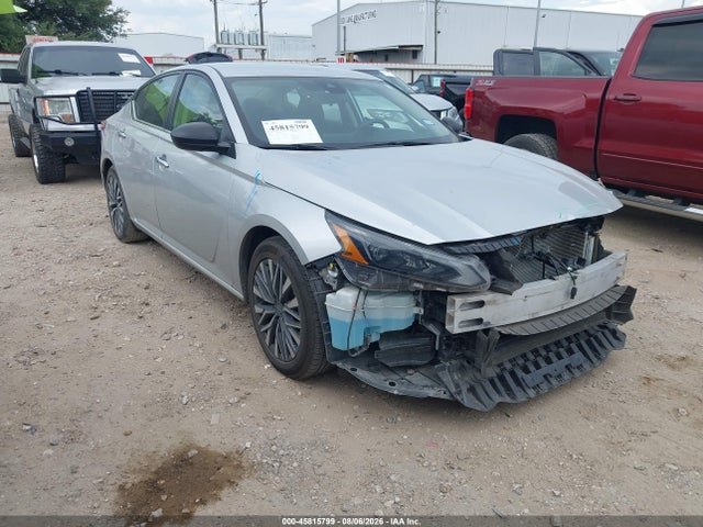 2024 NISSAN ALTIMA SV FWD
