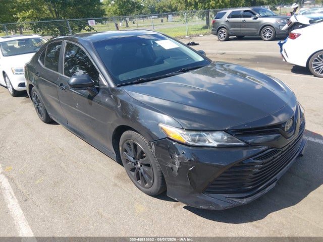 2018 TOYOTA CAMRY LE