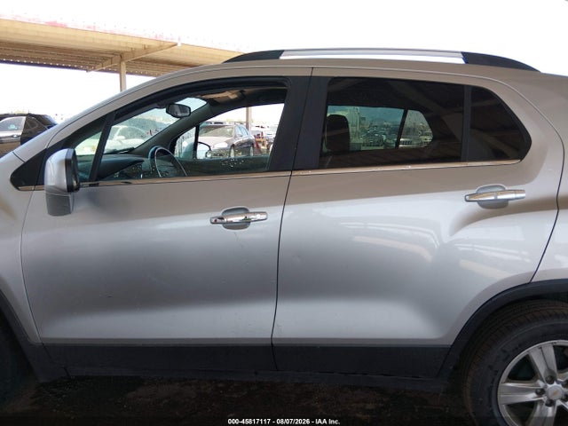 2019 CHEVROLET TRAX LT 14