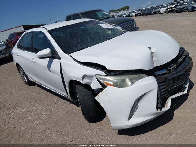 2016 TOYOTA CAMRY LE