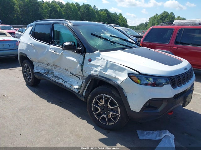 2024 JEEP COMPASS TRAILHAWK 4X4