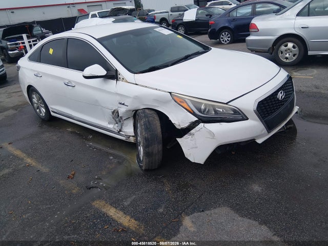 2016 HYUNDAI SONATA SE