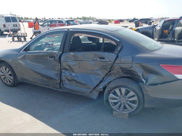 2011 Honda ACCORD 2.4 EX 缩略图 6