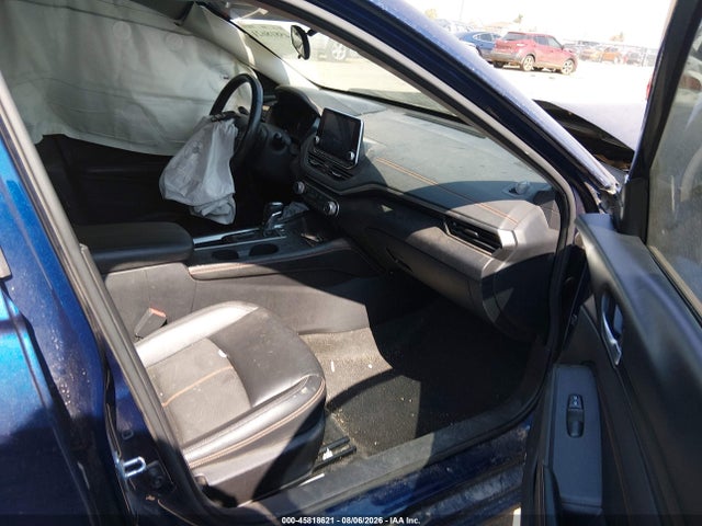 2022 NISSAN ALTIMA SR FWD 5