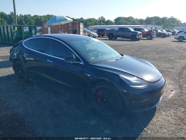 2018 TESLA MODEL 3 LONG RANGE/PERFORMANCE