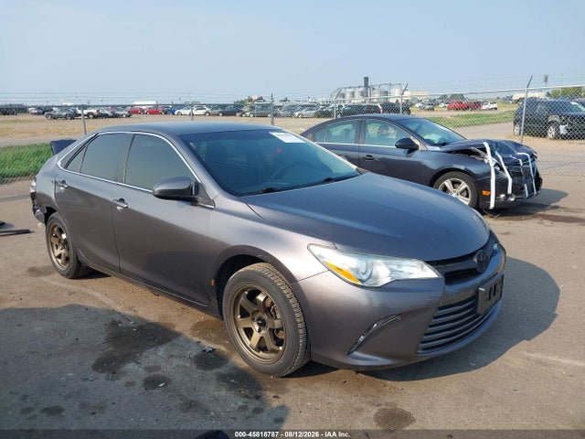 2016 TOYOTA CAMRY LE