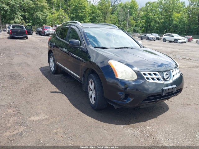 2011 NISSAN ROGUE SV
