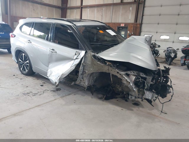 2021 TOYOTA HIGHLANDE XSE