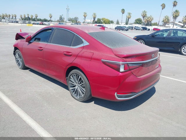 2025 LEXUS ES 300H 3