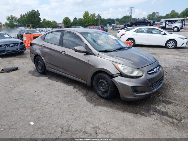 2012 HYUNDAI ACCENT GLS