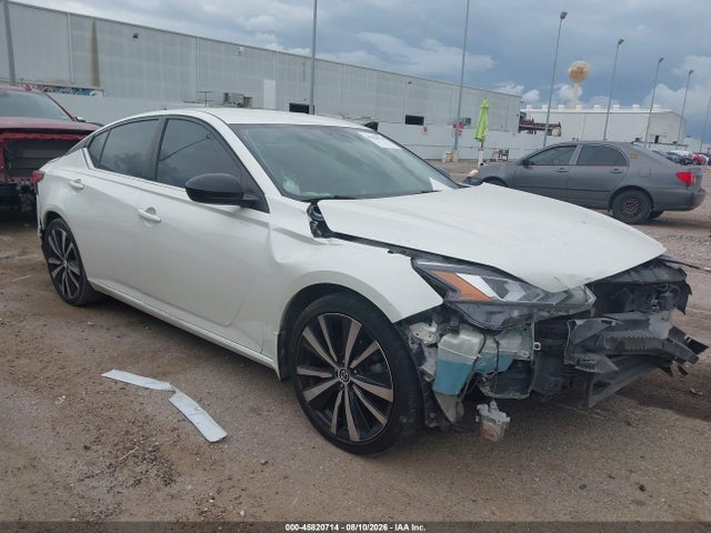2020 NISSAN ALTIMA SR FWD