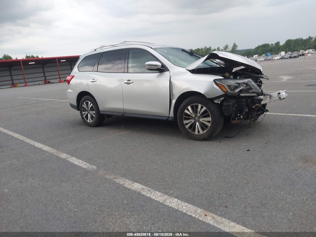 2018 NISSAN PATHFINDE SV