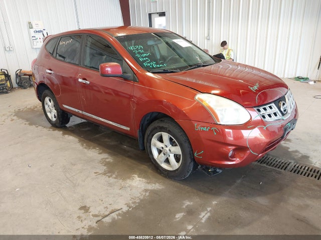 2013 NISSAN ROGUE S