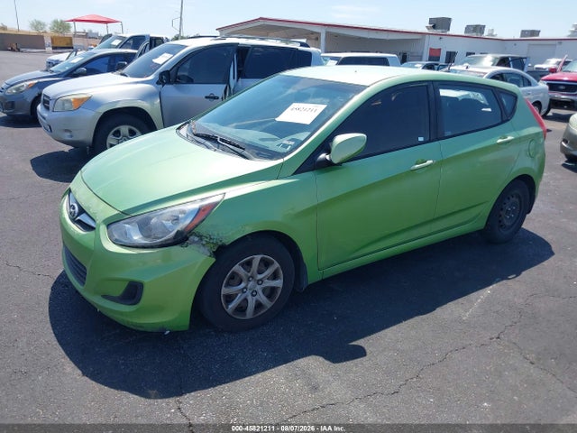2013 Hyundai ACCENT GS 照片 2