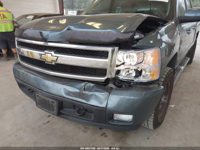 2008 Chevrolet SILVERADO 1500 LTZ photo 6