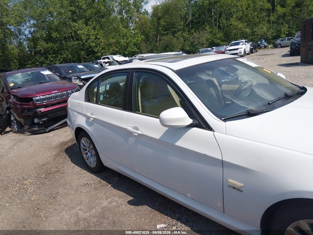 صورة 13 لـ 2009 BMW 328I XDRIVE