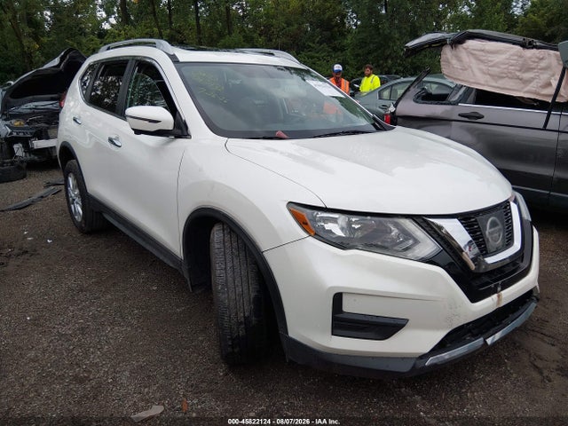 2017 NISSAN ROGUE SV