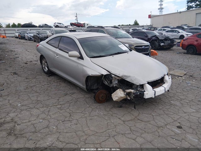 2006 TOYOTA CAMRY SE