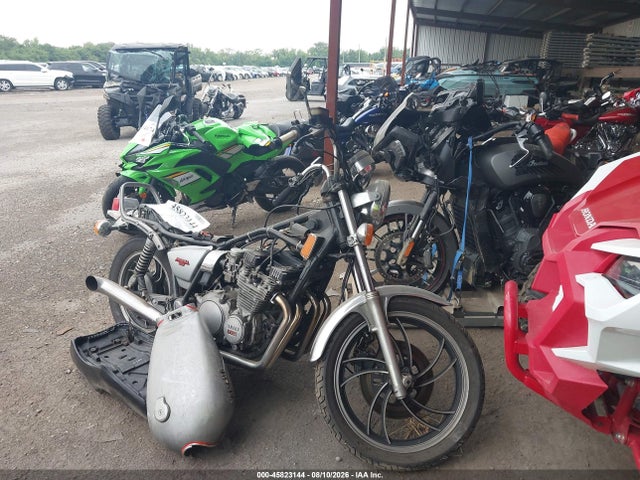 1982 YAMAHA XJ 