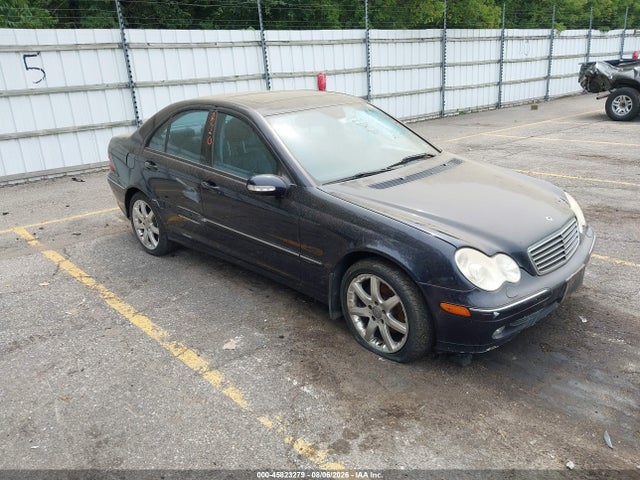 2004 MERCEDES-BENZ C 320