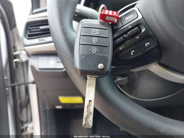 2022 KIA RIO S 11