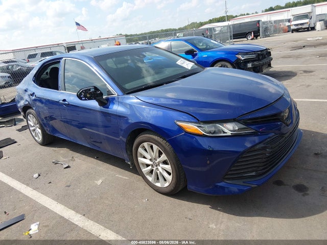 2018 TOYOTA CAMRY LE