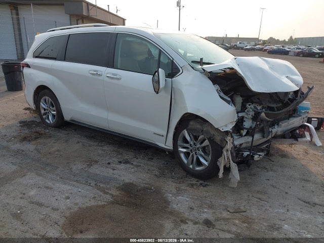 2021 TOYOTA SIENNA LIMITED