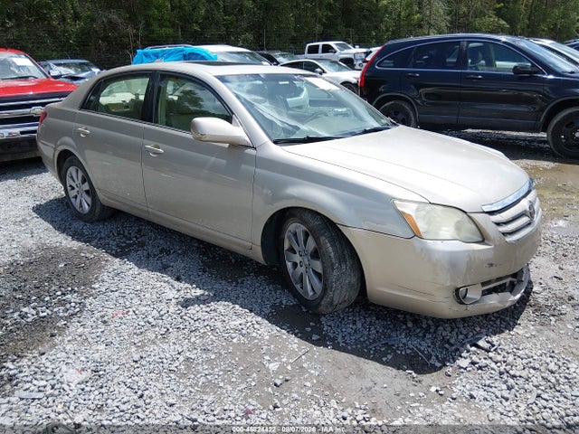 2005 TOYOTA AVALON XLS