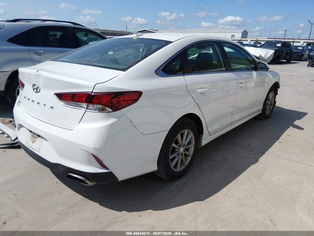 2019 HYUNDAI SONATA SE 4