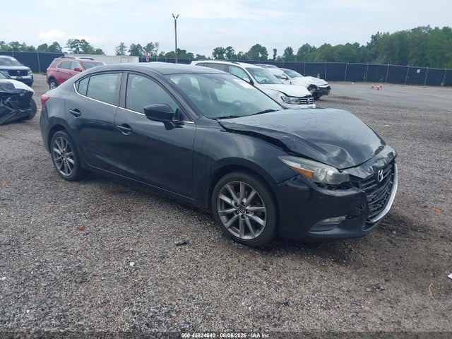 2018 MAZDA MAZDA3 TOURING