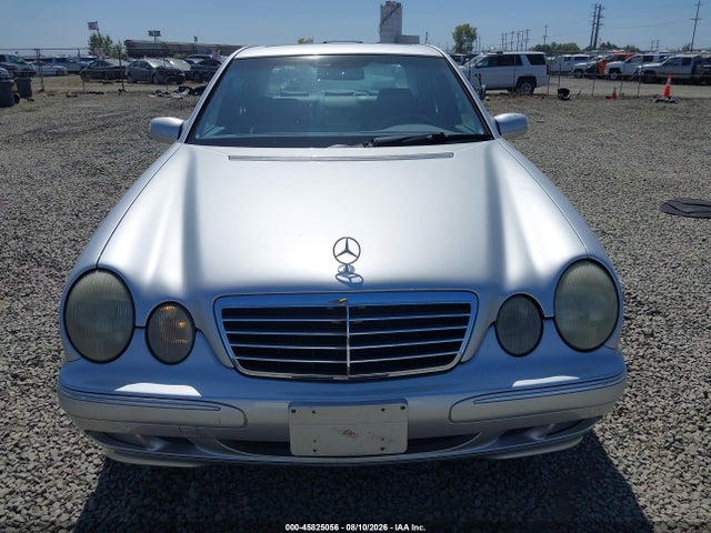 2000 Mercedes-BENZ E 320 照片 12