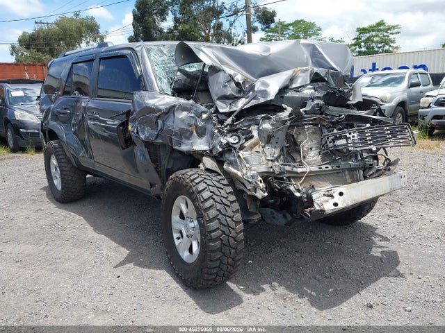 2023 TOYOTA 4RUNNER SR5