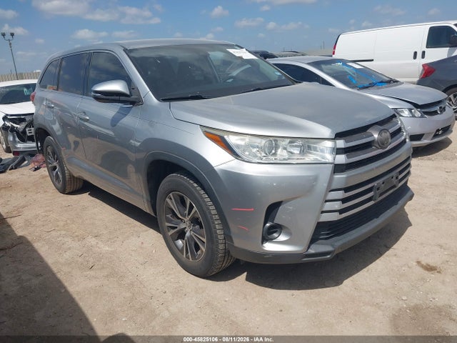 2018 TOYOTA HIGHLANDE LE