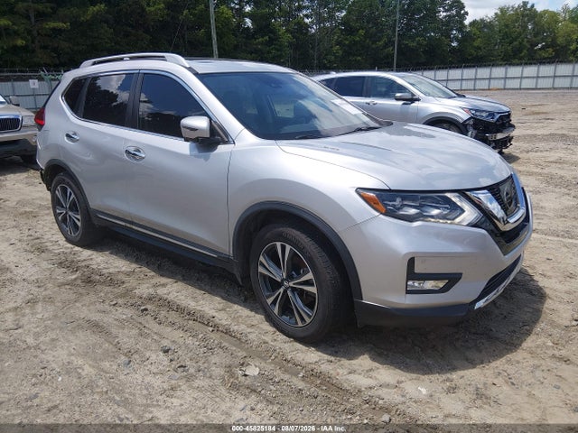 2017 NISSAN ROGUE SL