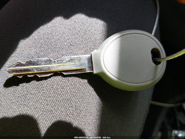 صورة 11 لـ 2005 Chrysler 300 TOURING