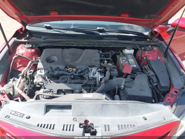 2019 TOYOTA CAMRY SE 10