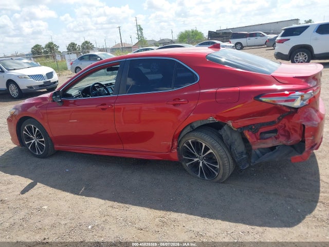 2019 TOYOTA CAMRY SE 14