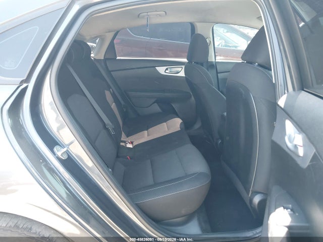 2023 KIA FORTE LXS 8