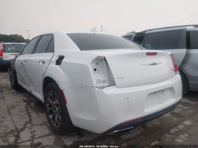 صورة 3 لـ 2017 Chrysler 300 300S AWD
