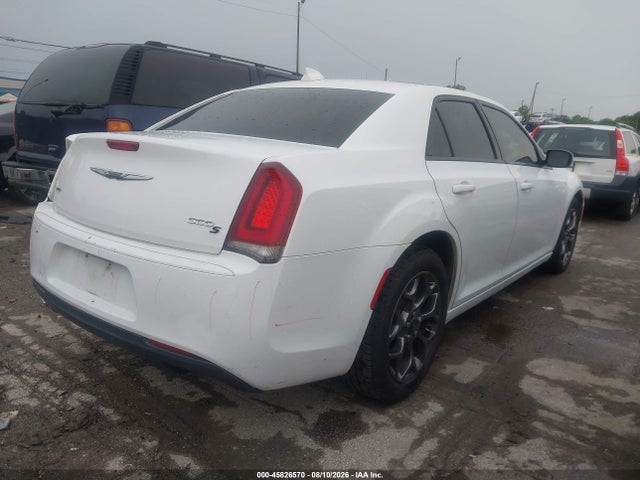 صورة 4 لـ 2017 Chrysler 300 300S AWD