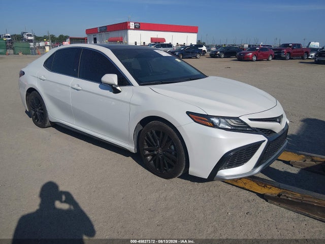 2021 TOYOTA CAMRY XSE