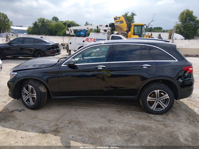 2018 MERCEDES-BENZ GLC 300 4MATIC 15