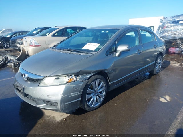 2010 Honda CIVIC VP 照片 2