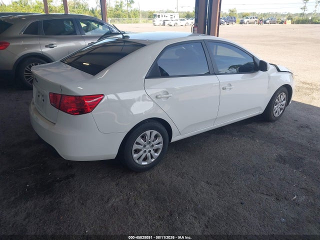 2013 KIA FORTE LX 照片 4