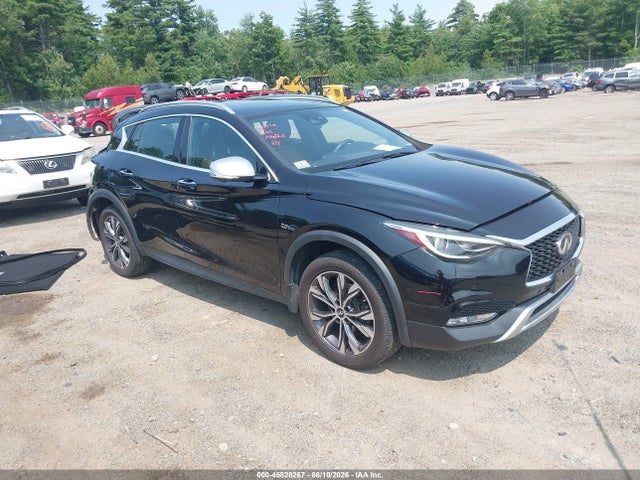 2017 INFINITI QX30 PREMIUM