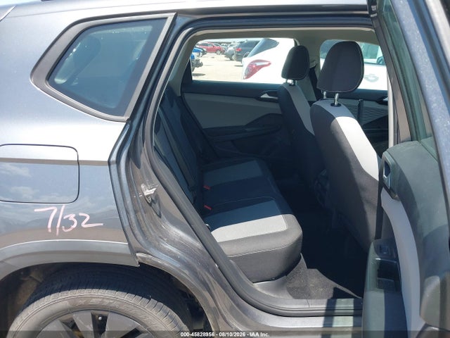 2022 VOLKSWAGEN TAOS 1.5T S 8