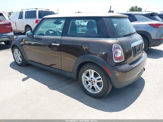 صورة 3 لـ 2013 MINI HARDTOP COOPER