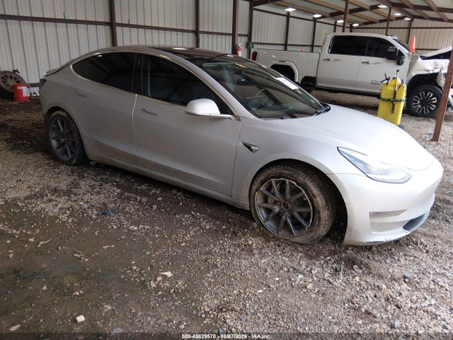 2018 TESLA MODEL 3 LONG RANGE/PERFORMANCE
