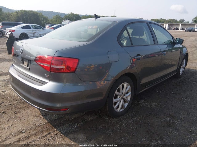 2015 Volkswagen JETTA 1.8T SE — фото 4