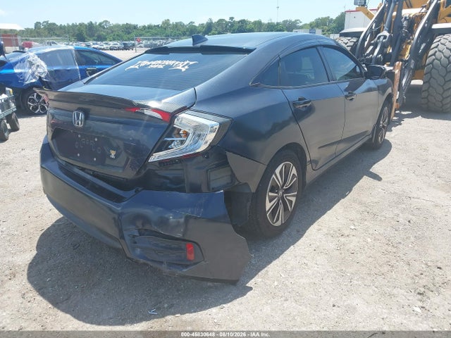 صورة 6 لـ 2016 Honda CIVIC EX-T